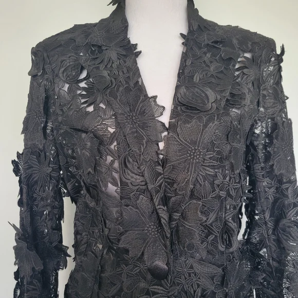 NWOT Black Floral Lace 3-D Applique Embroidery 1 Button Textured Blazer Sz XL - Picture 6 of 16